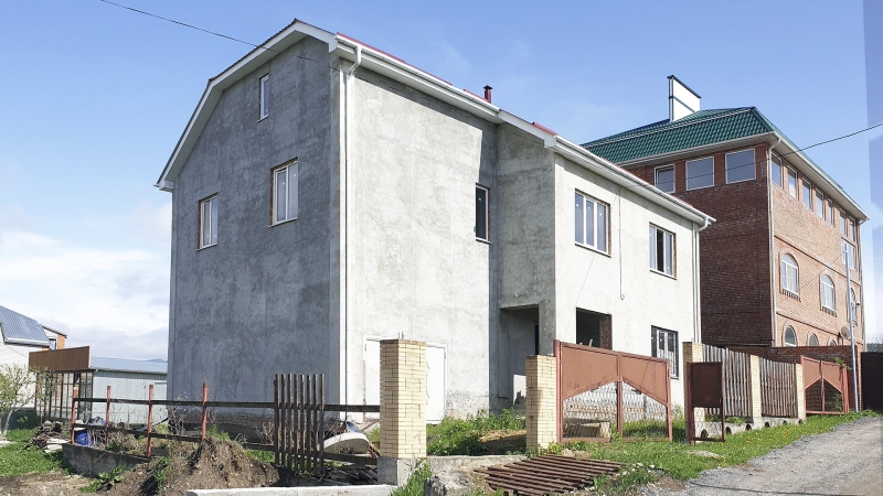Жилой дом 215 кв.м на 6 сотках ИЖС в поселке Аликоновка