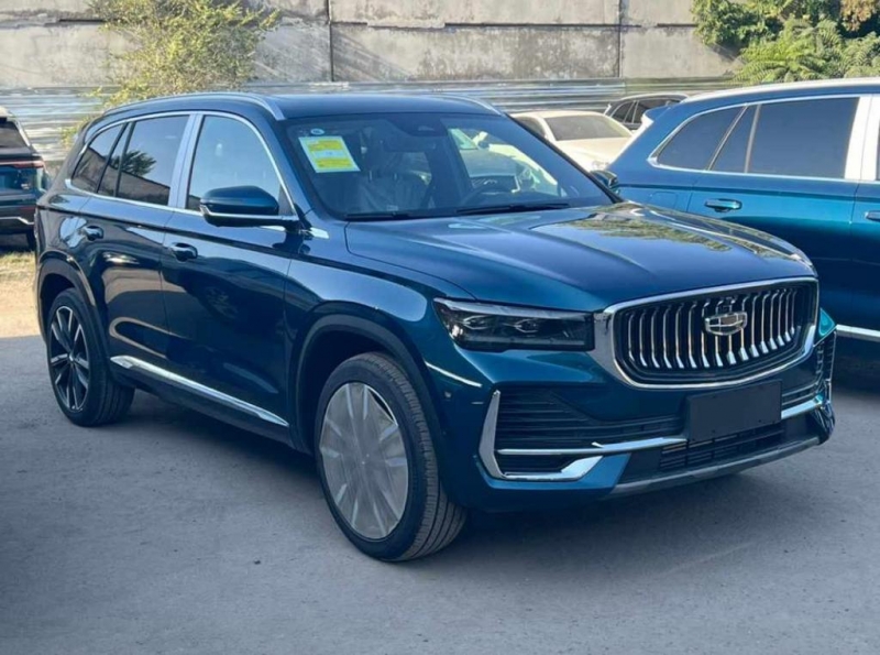 Geely Monjaro новый авто комплектации Flagship Exclusive