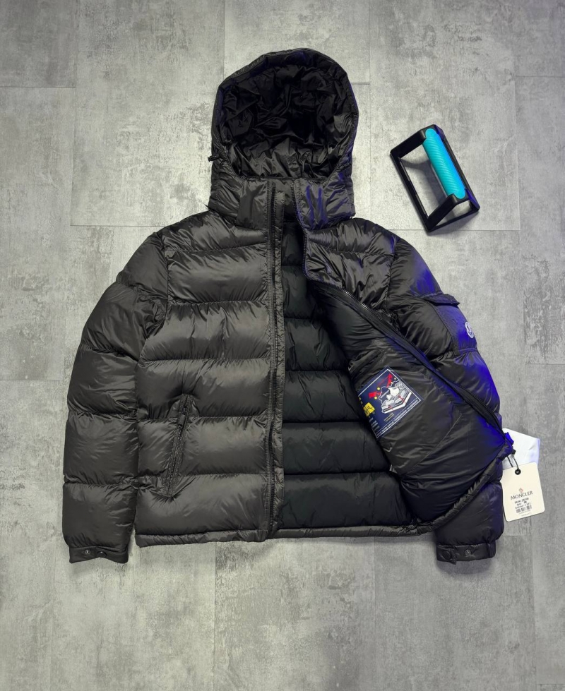 Курта MONCLER