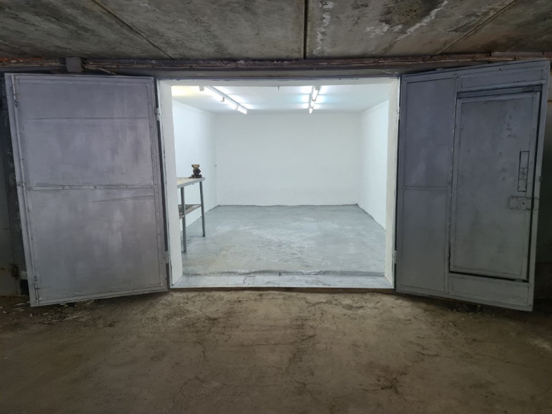    1- 