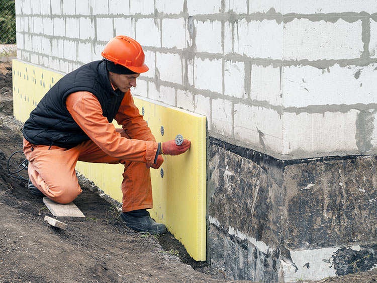 Утепление стен дома снаружи с отделкой под ключ